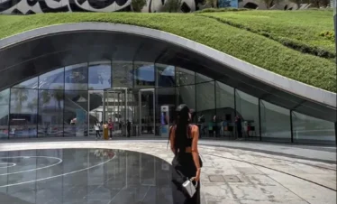 Premium Dubai Tour Package with Museum of the Future