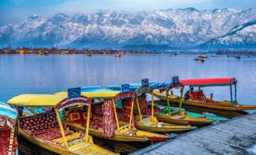 Budget Kashmir Tour