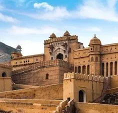 Explore Rajasthan’s charm: 3 nights, 4 days family package.
